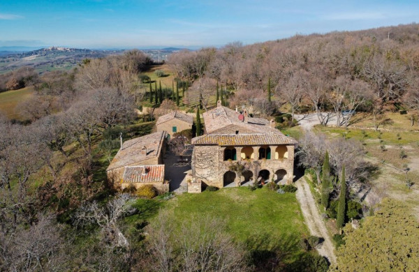 Country Mansion near Pienza, Pienza, Siena – Tuscany