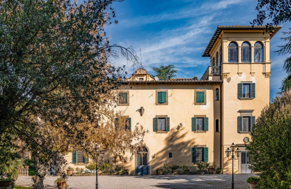 Villa Storica con Cappella, Cortona – Toscana